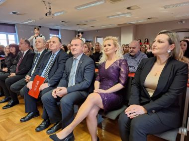 Otvori galeriju 20241205_093514.jpg