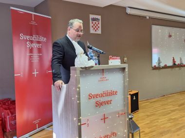 Otvori galeriju 20241205_094938.jpg