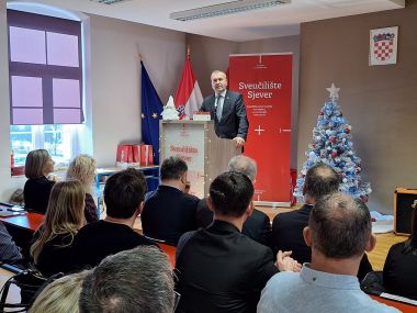 Otvori galeriju 20241205_095231.jpg