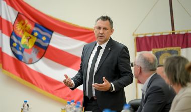 Obrtnici_potpisivanje_ugovora 4.jpg