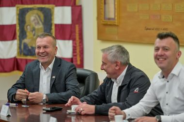 Hrvatske_ceste_potpisivanje_ugovora 3 .jpg