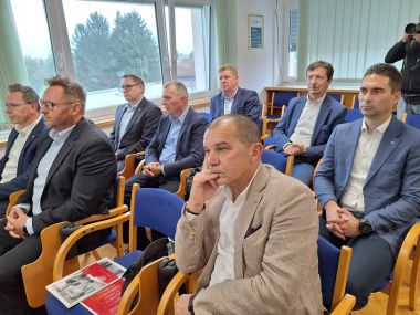 Otvori galeriju 1 9.jpg