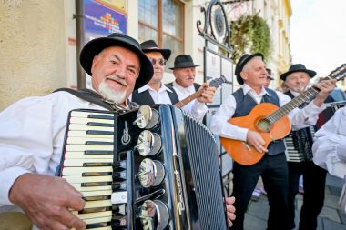 mimohod_dan_starijih_osoba 11.jpg