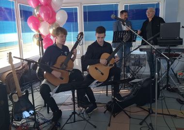 Otvori galeriju 25_godina_mammae_klub_varazdin_studeni_2024 19.jpg