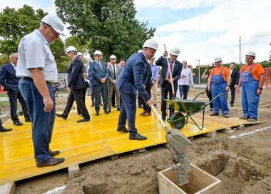 os_ivanec_svecanosti_kamen_temeljac_2024 2.jpg