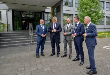 os_ivanec_svecanosti_kamen_temeljac_2024 20.jpg