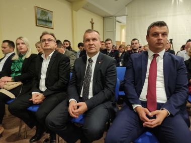 Otvori galeriju viber_slika_2023-11-17_18-47-08-714.jpg