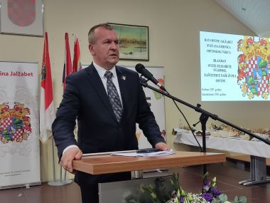 Otvori galeriju viber_slika_2023-11-17_18-47-47-993.jpg