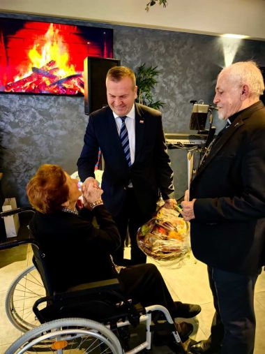 Otvori galeriju Baka Marija_rodjendan 18.jpg