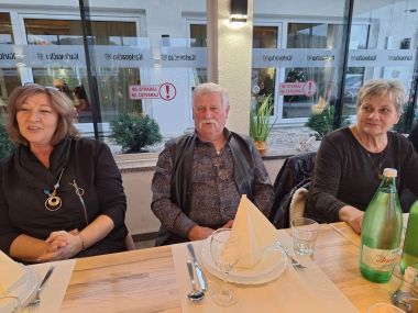 Otvori galeriju Baka Marija_rodjendan 9.jpg