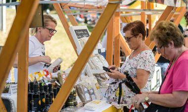 Otvori galeriju Dani_vrganja_Paka 26.jpg