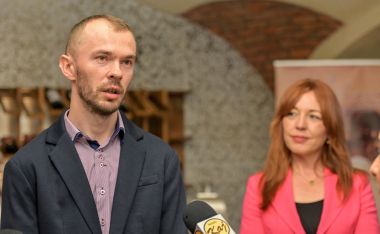 010422_Dani okusa_6.jpg