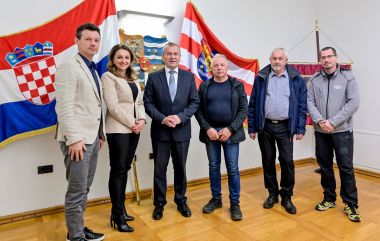 Potpisivanje_ugovora 17.JPG