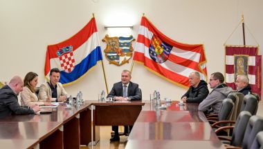 Potpisivanje_ugovora 2.JPG