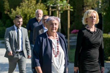 Otvori galeriju 070921_groblje misa_4.jpg