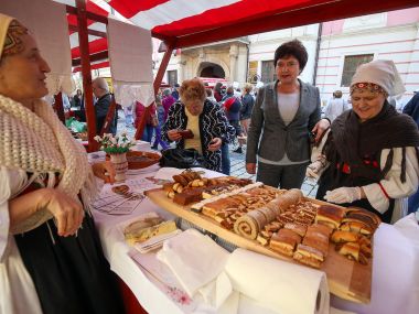 Otvori galeriju enska kreativnost u ruralnom ivotu 5.jpg
