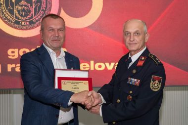 DVD Kneginec_1 19.jpg