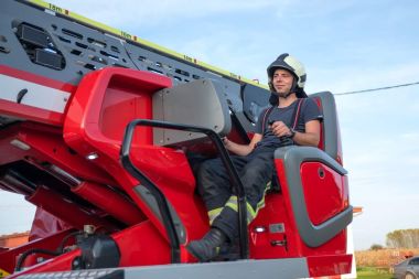 DVD Kneginec_1 6.jpg