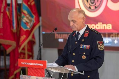 DVD Kneginec_1 9.jpg