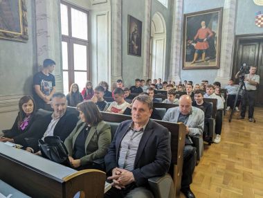 Savjet za sigurnost prometa na cestama_11.jpg