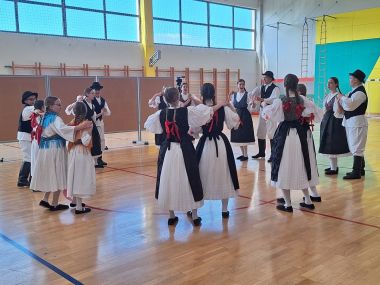 Djecji folklor 7.jpg