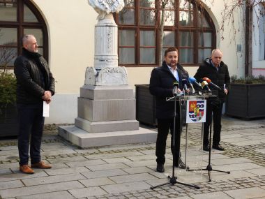 080222_erasmus akreditacije_2.JPG