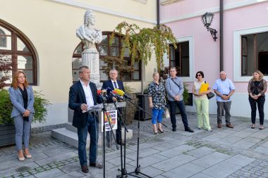 Posjet_ministra_Darka_Horvata 2.jpg