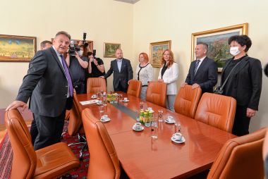 Otvori galeriju 040621_Primopredaja_Zupanija-5.jpg
