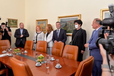 Otvori galeriju 040621_Primopredaja_Zupanija-6.jpg
