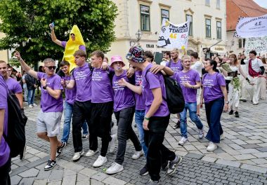 maturantika_mimohod_varazdinska_zupanija_2025 18.jpg