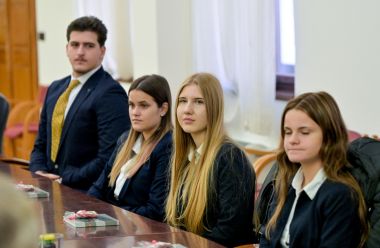 Prva_privatna_gimnazija 11.jpg