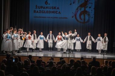 Otvori galeriju zupanijska_razglednica_2024_VFA_varadin.jpg