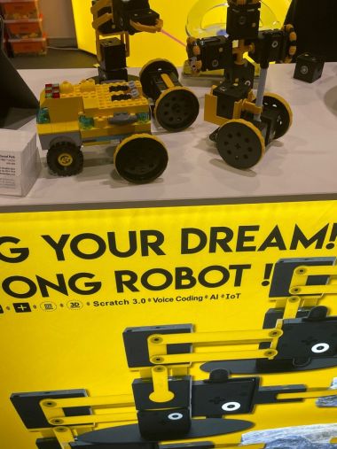 BETT-2023 2.jpg