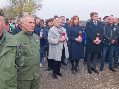 091122_jarmina_9.jpg