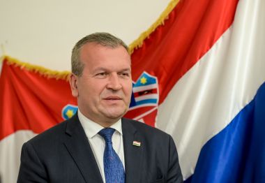 Slovenski_veleposlanik 24 .jpg