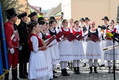 Otvori galeriju Bernarda 28 .jpg