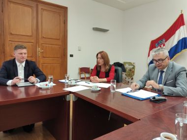 Otvori galeriju Sjednica Savjeta za obrazovanje gospodarstvo i meuregionalnu suradnju 2.jpg