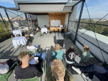 YEsspecialistsVZ 17.JPG