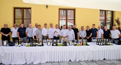 decanter_vina_vz_zupanija_2025 5.jpg