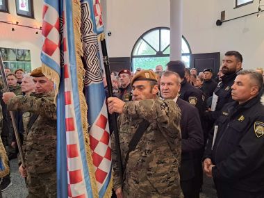posvecenje_zastava_udruga_sinovi_domovine_2024 5.jpg