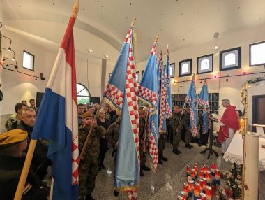 posvecenje_zastava_udruga_sinovi_domovine_2024 7.jpg