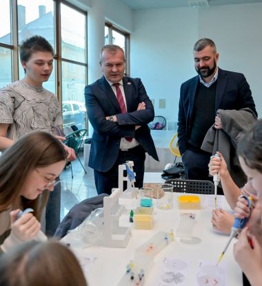 Gimnazija_obilazak 24.jpg