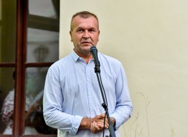 Revija_nosnji 8 .jpg