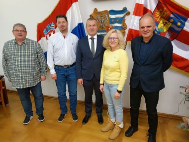 131223_ugovor aulovec_2.jpg