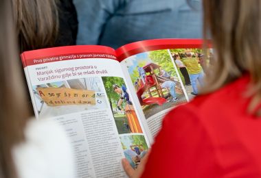 predstavljanje_projekti_gradjanski_odgoj_brosura_2025 2.jpg