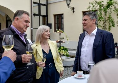 Otvori galeriju upanija_Milanovi_3.jpg