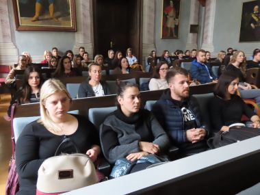 Otvori galeriju strucni skup_povisena temperatura_08.jpg