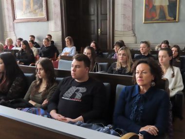 Otvori galeriju strucni skup_povisena temperatura_11.jpg