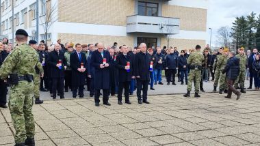 Otvori galeriju viber_slika_2023-12-22_15-39-35-525.jpg