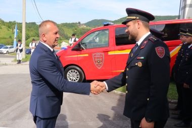 75_godina_dvd_visnjica_03.jpg